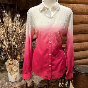 💚 NWT - Beautiful Tribal Jeans Long Sleeve Shirt!